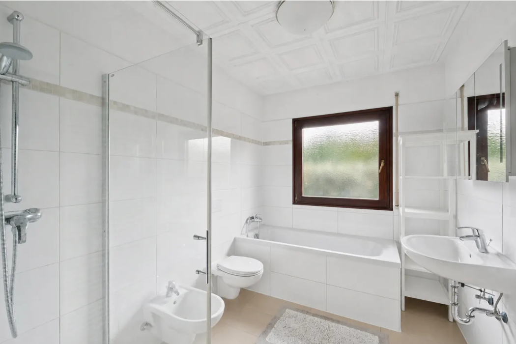 FOREST – WATER – LIVING: Two-Family Home in an Idyllic Tegel Neighborhood