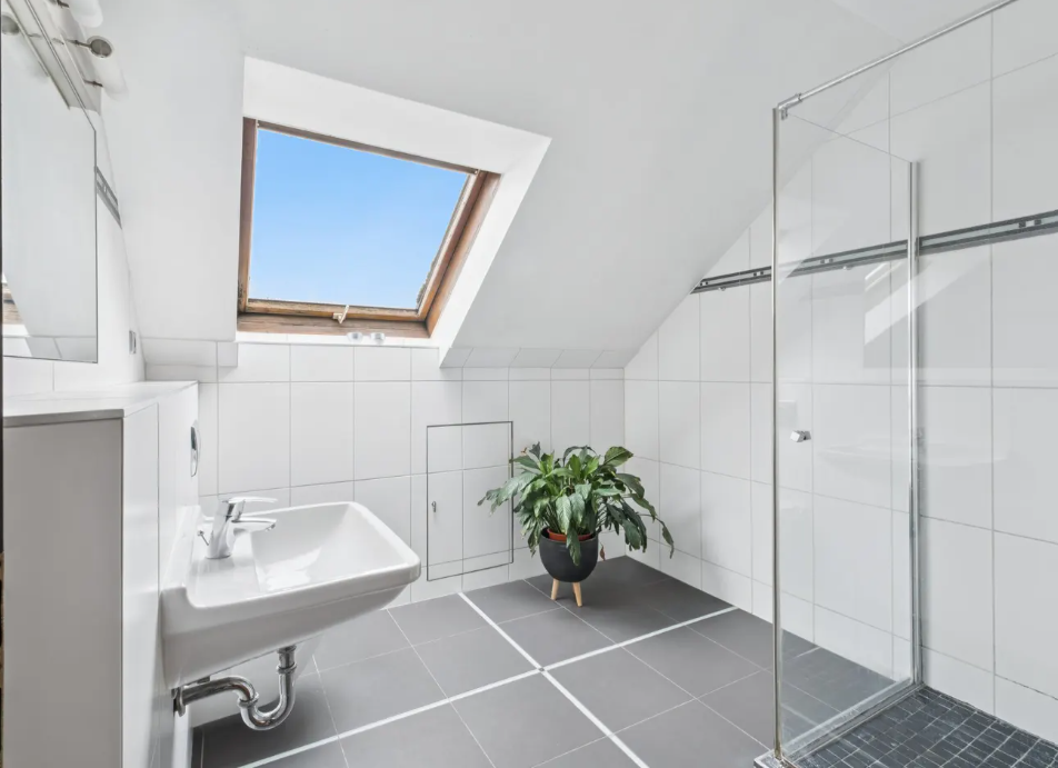 FOREST – WATER – LIVING: Two-Family Home in an Idyllic Tegel Neighborhood