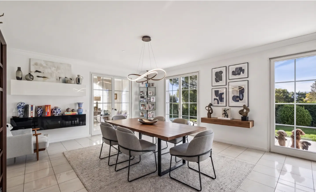 Elegant Family Home in Cologny