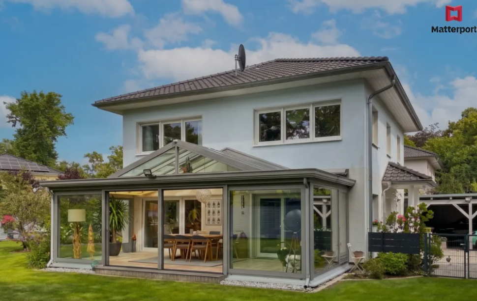 Glashaus mit Köpfchen